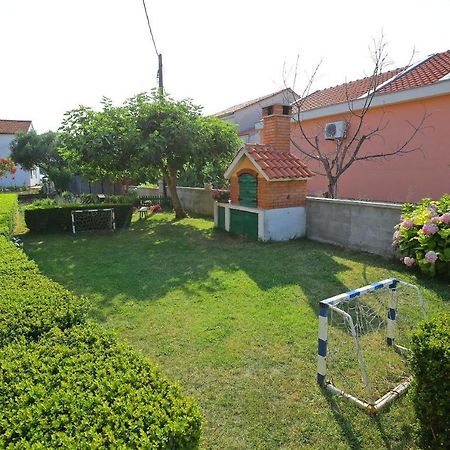 Apartmani Dane Sukosan Exterior photo